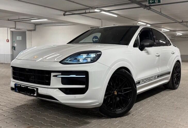 PORSCHE Cayenne Coupe