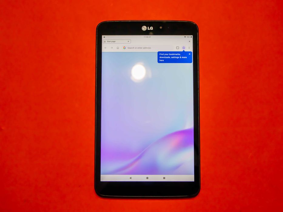 LG V500 8.3' таблет /  Snapdragon 600 / 2GB RAM / 48GB / Android 9