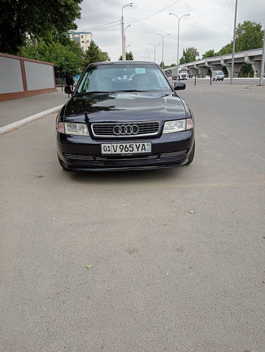 Ауди А4 на продажу