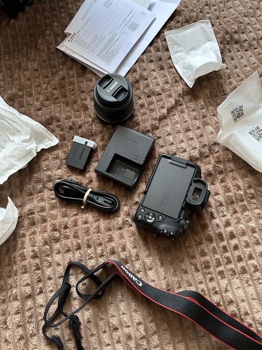 Canon R50, Kit 18-45