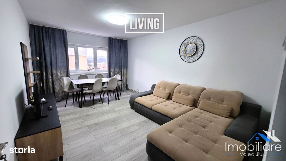 Apartament 2 camere decomandate – Zona Cocoșvar | Etaj 3 | Renovat