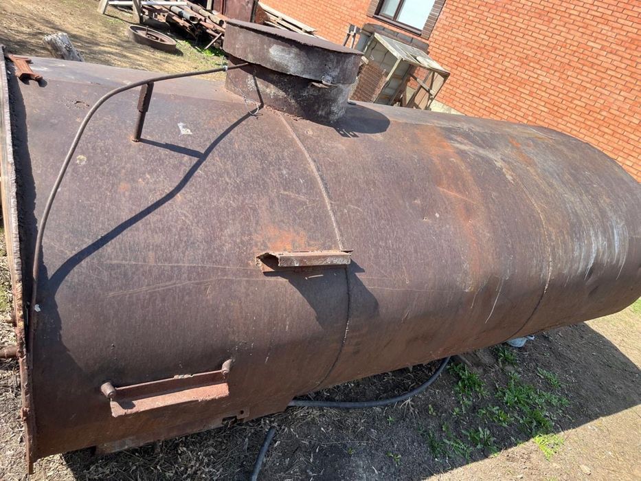 Бочка для воды большой