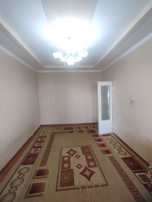 Срочно аренда Сергели 8a. 2 хона факат оилага берилади расмдаги уй