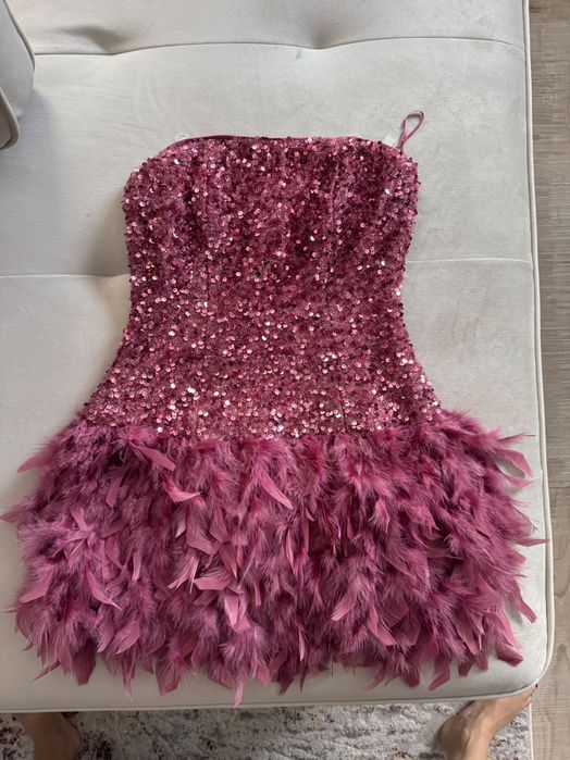 Fashion nova рокля