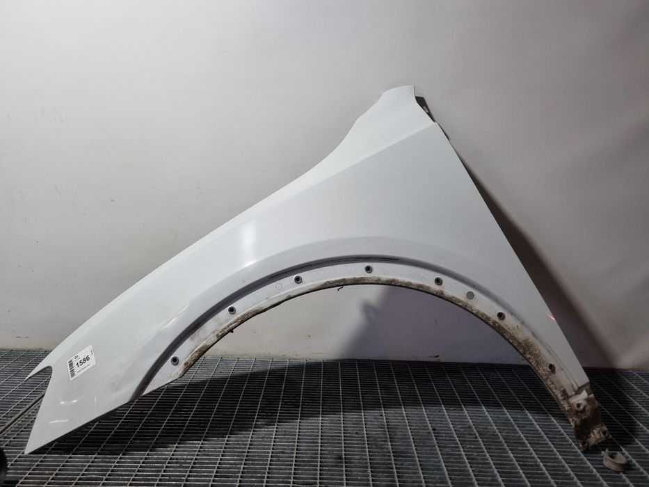 Aripa Stanga Fata AUDI Q3 2011 - 2018 4 Usi White (1586) VEZI POZE Garantie