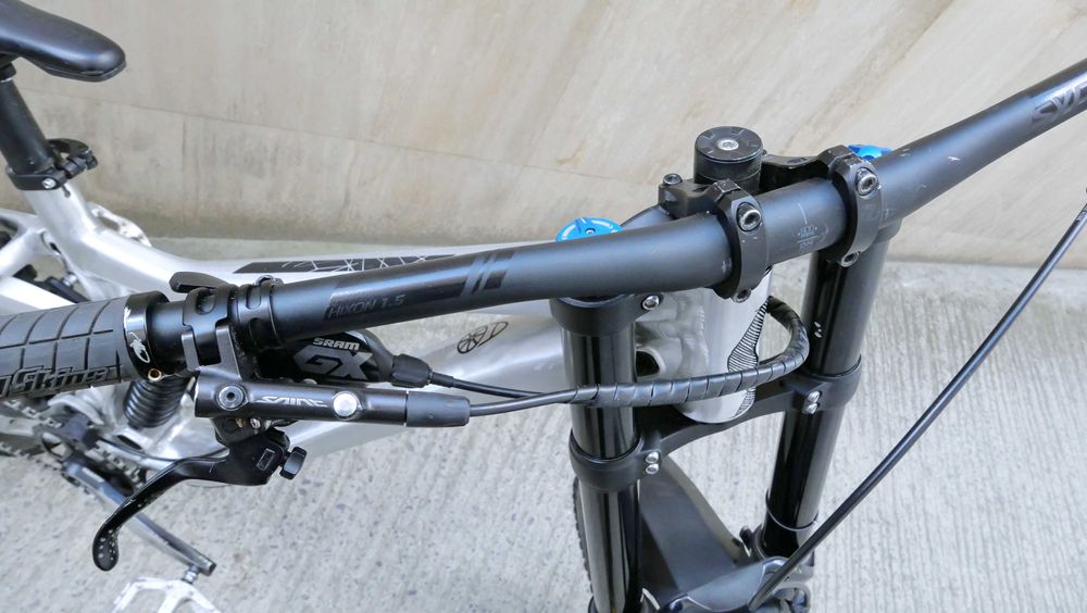 Scott Gambler 920, състезателен DH, 29 цола, FOX 40, Shimano Saint