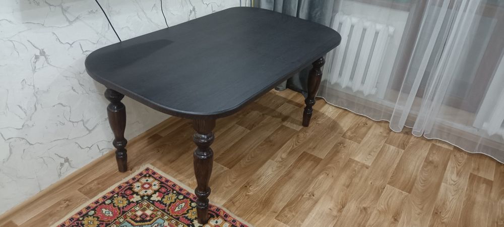 Продам стол раздвижной