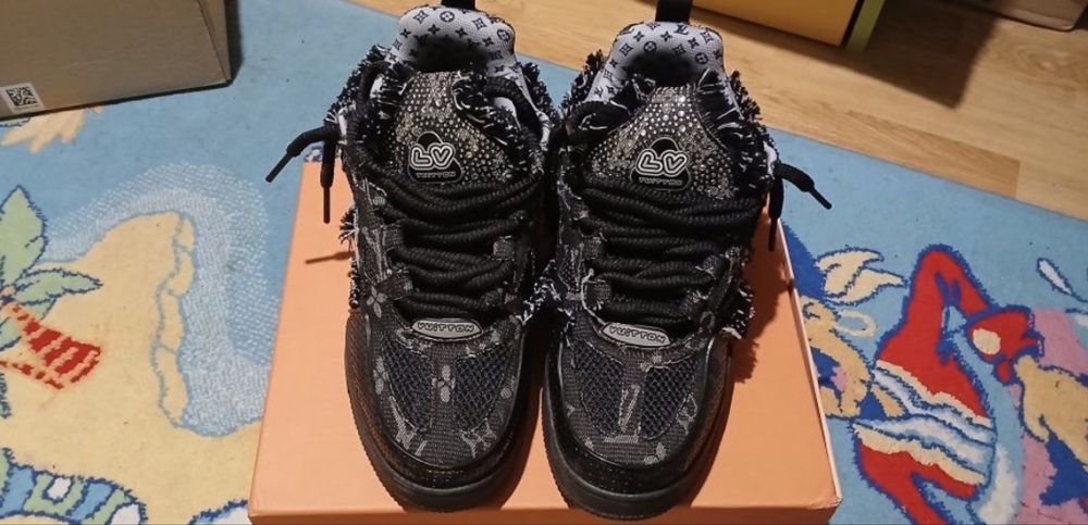 Lv Skate