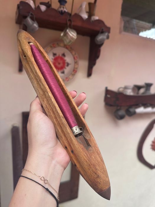Suveica cu arc , vintage , stare foarte buna