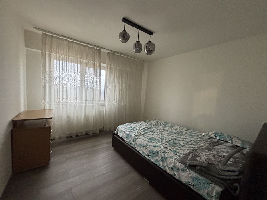 Apartament de Închiriat colegi