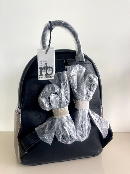 Roccobarocco дамска раница  Нова - изкуствена кожа