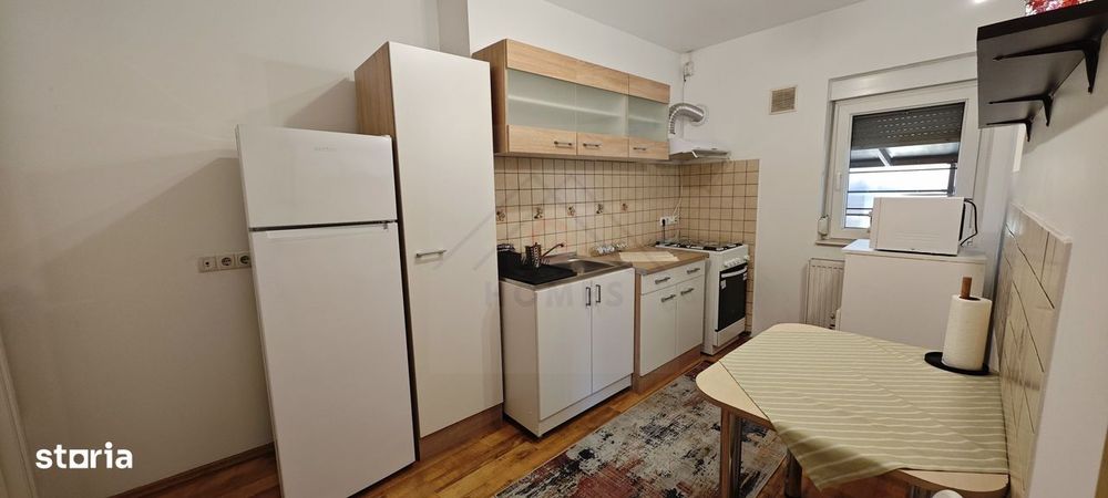 Apartament la casa,  aproape de 700!