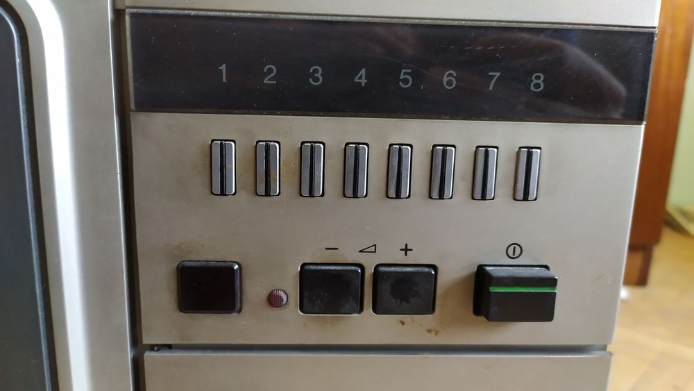 Телевизор SONY Trinitron