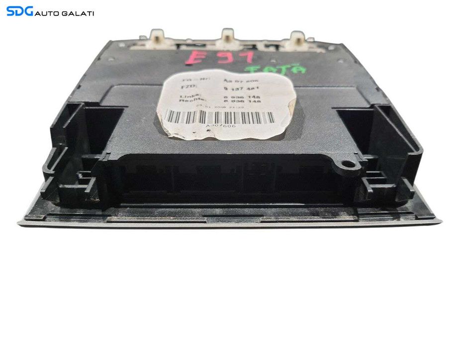 Lampa Iluminare Habitaclu Plafon Plafoniera cu Lumini Ambientala Fata BMW Seria 3 E90 E91 2004 - 2011 Cod 9137481 [N3632]