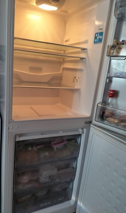 Хладилник и фризер BEKO