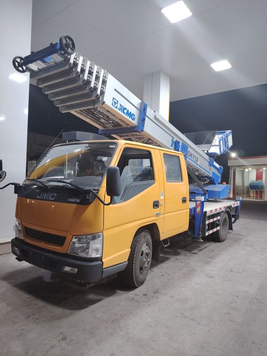 Автолифт 32 метр