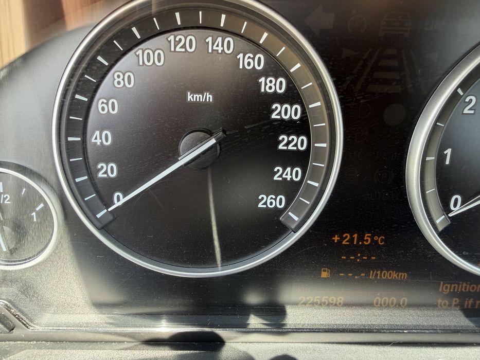 BMW F10 535i 306cp – Proiect / MOTOR DEFECT – Cutie Reconditionata