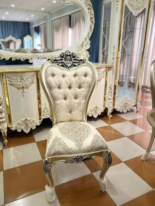 Yoĝochi yonĝoqdan 
Matiryalini tanlaysiz
Birinchi qul sexdan
Narxi 570