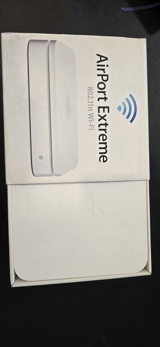 Apple AirPort Extreme A1408 router wireless gigabit