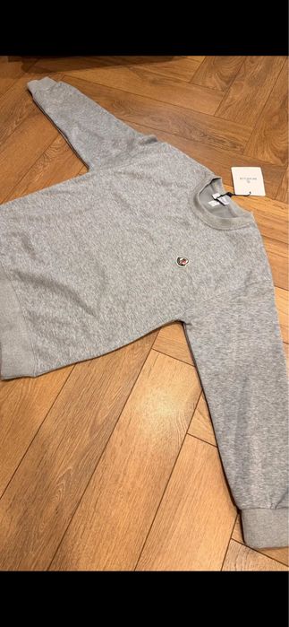 Продавам блуза Moncler