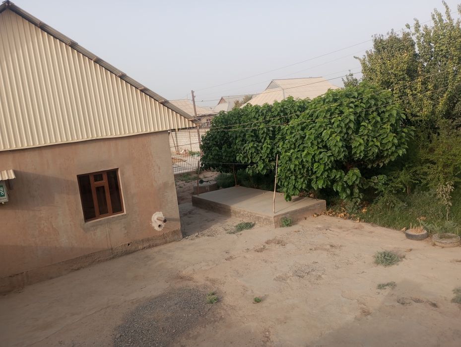 Срочно ховли сотилади!.