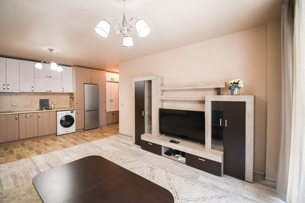 Продава се Двустаен апартамент в София, Студентски град - 72 кв.м за 2987 €/кв.м - Снимка #1