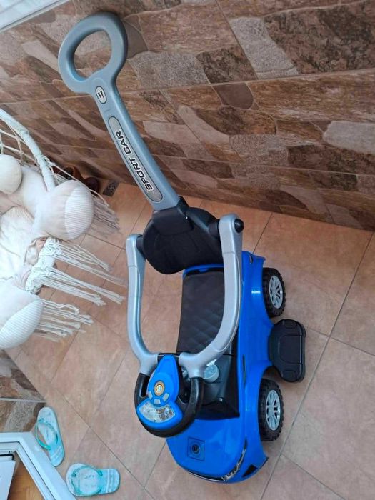 Детска кола за бутане с дръжка “SPORT CAR”