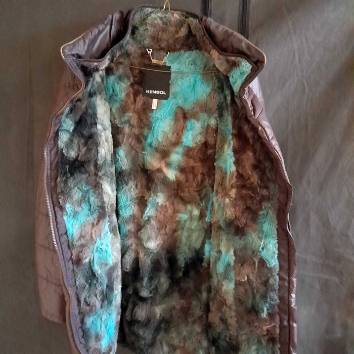 Дамска зимна шуба Кенсол