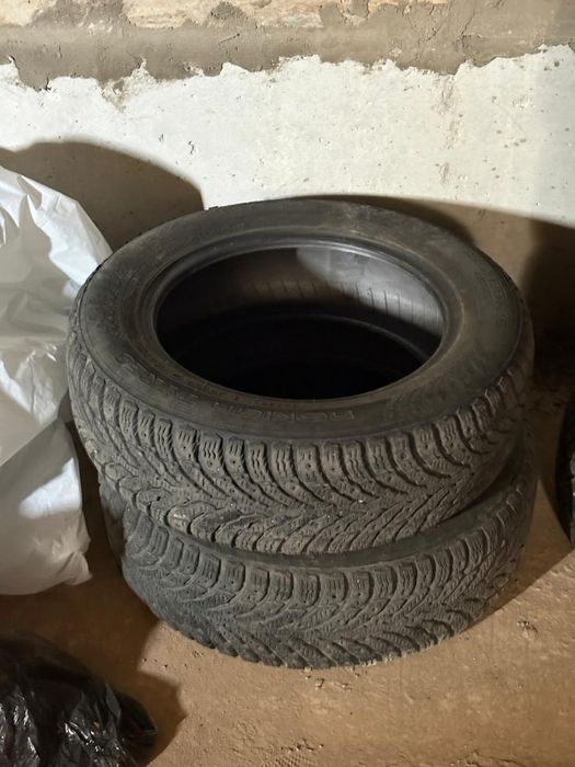 Шины зимние нокиан б/у,