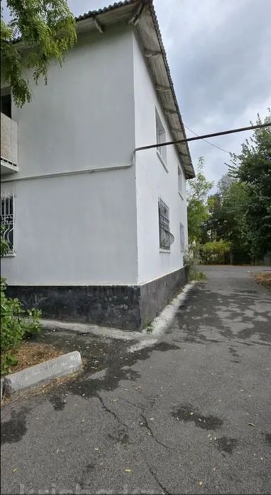 Срочно продам квартиру в центре города