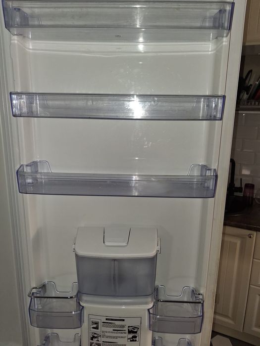 Frigider Beko 750 Lei fără transport