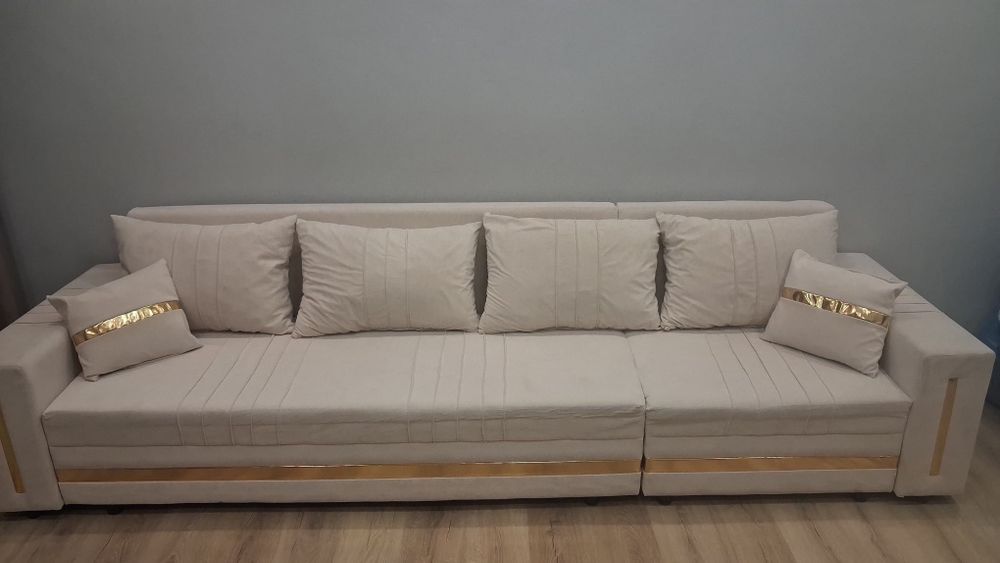 Продам диван и кровать ( без мартаца)
