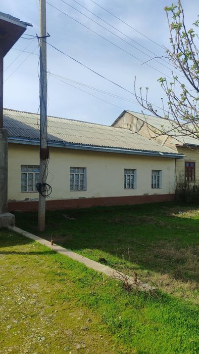 Чирокчи район марказида 6 сотихли  Уй сотилади