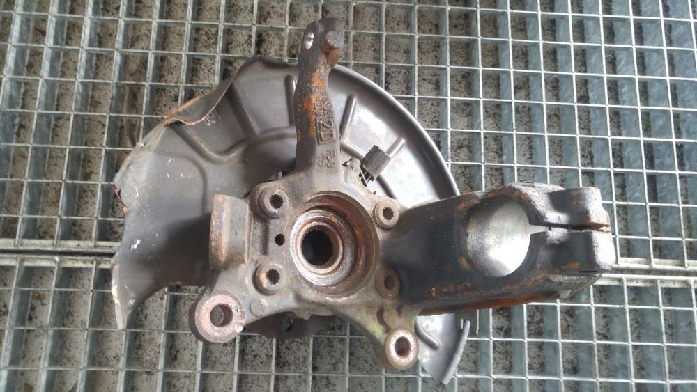 fuzeta stanga fata seat altea 5p 1.9 tdi bxe