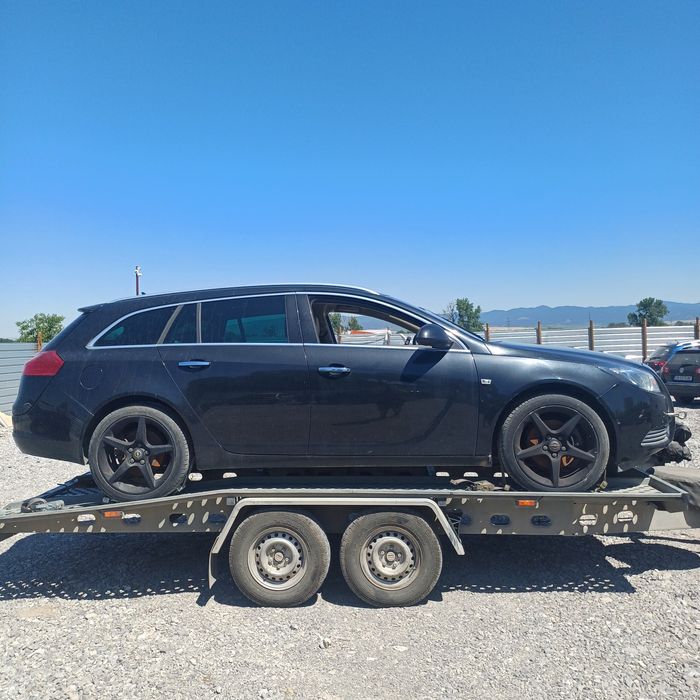 Опел инсигния 2.0 сдти 160кс АВТОМАТИК НА ЧАСТИ