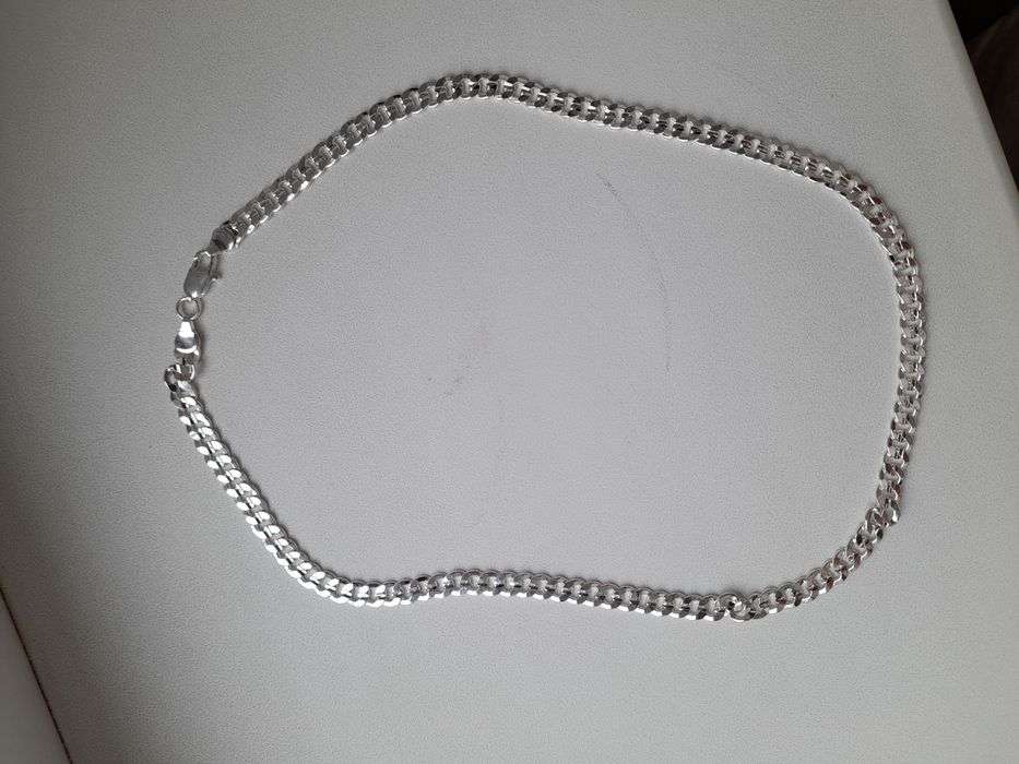 Цепочка продаётся