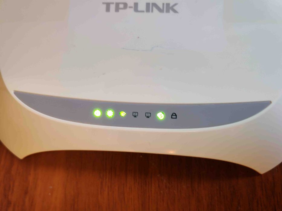 Wi-Fi роутер TP-Link антенна Wi-Fi встроенная
