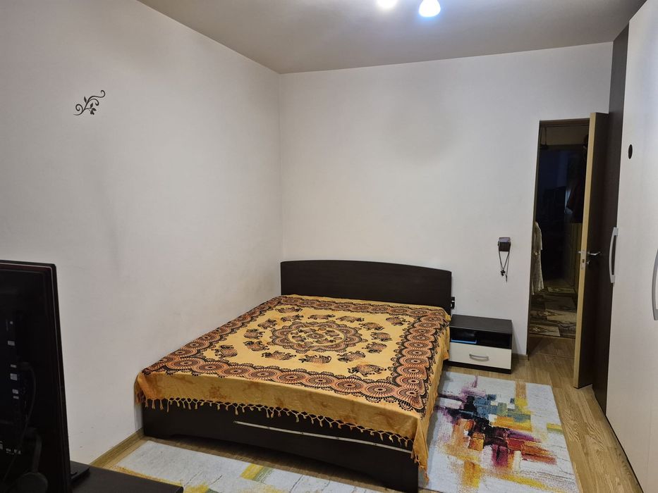 PF Vând apartament cu 3 camere in Floresti Cluj