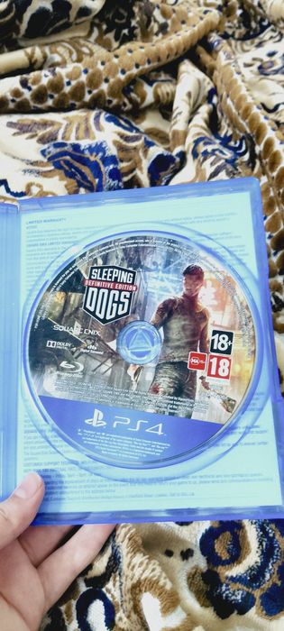Диск на PS4 в нормальном состоянии