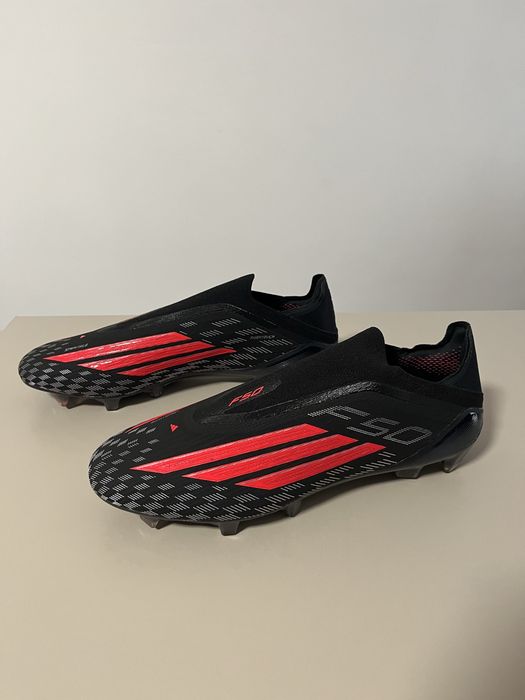 Бутонки: Adidas F50 ELITE LACELESS FG - Firm-ground football boots - core black lucid red core black