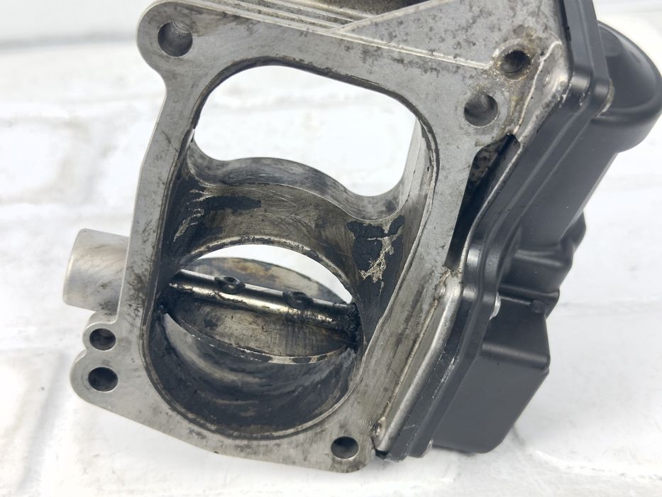 Дросел клапа AUDI 3.0TDI CRT 059129593S