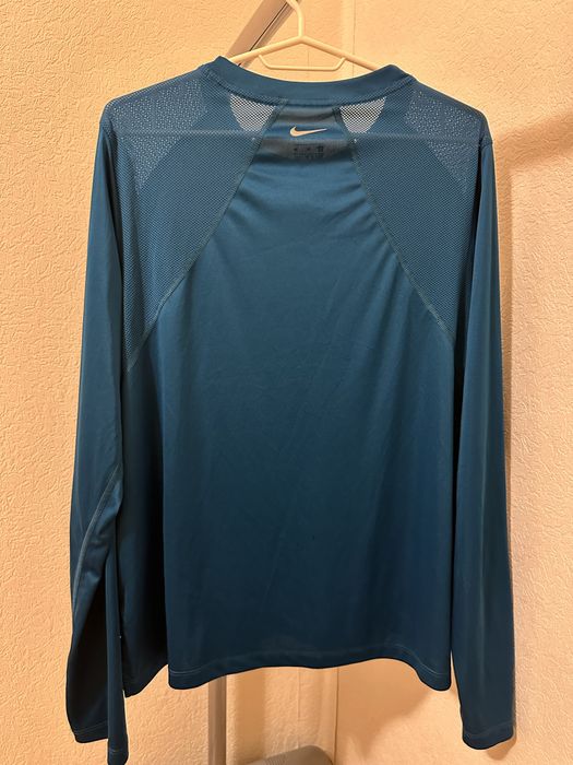 Блуза Nike за бягане