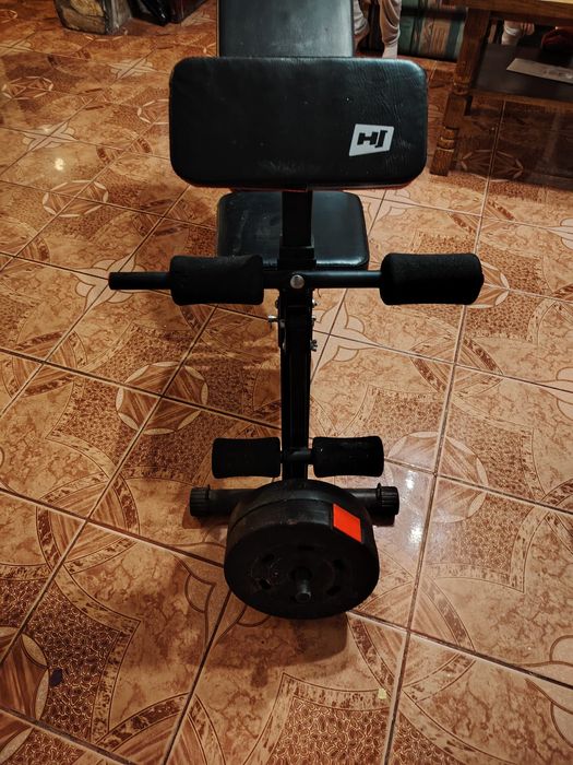 Vând echipament sport