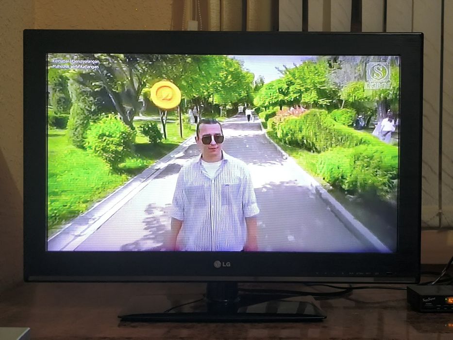 LG televizor sotiladi 
Puli 600televizoming bitari