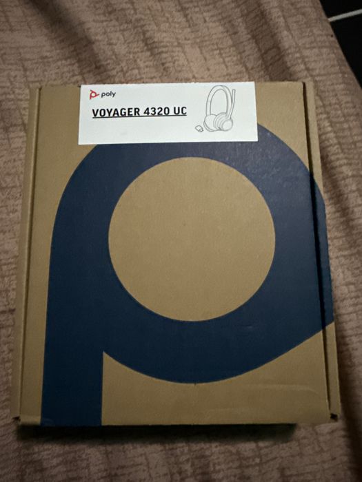 Casti Bluetooth/Wireless POLY VOYAGER 4320 UC
