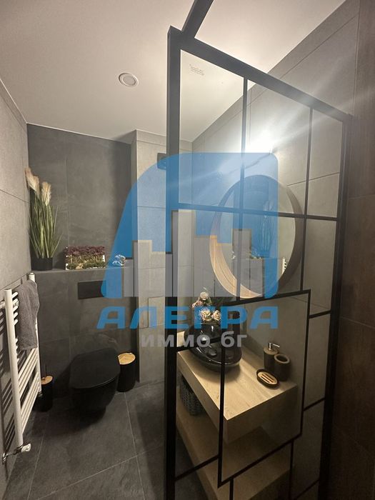 2-стаен в София-Изток площ 110 цена 1000