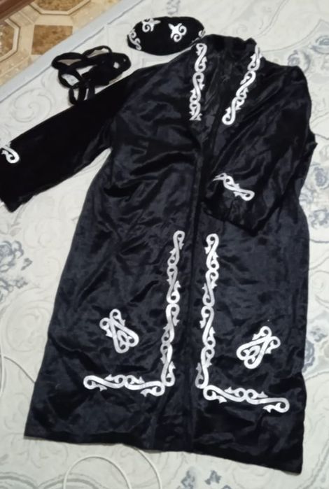 Кажекейлер шапан тақия