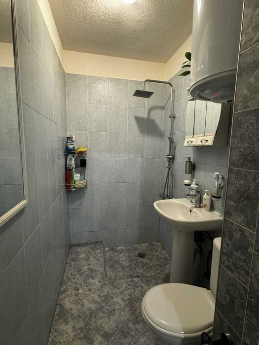 Тристаен апартамент в Младост 4