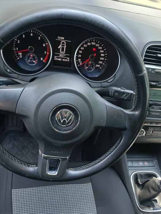 Golf 6  1.2 tsi 105 cp 2011