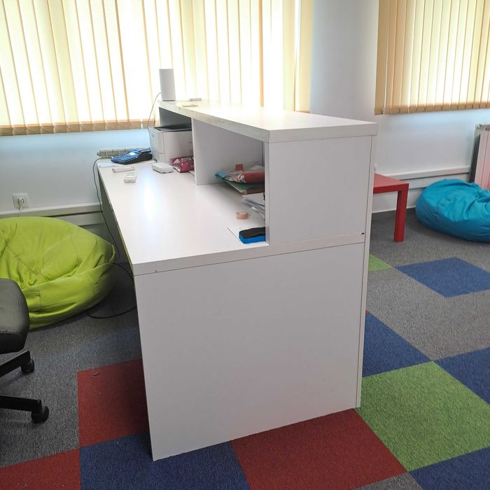 Продавам Бяла Рецепция